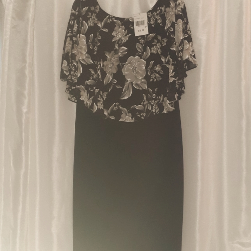 Connected Apparel 8P Black dress with taupe and white flowers